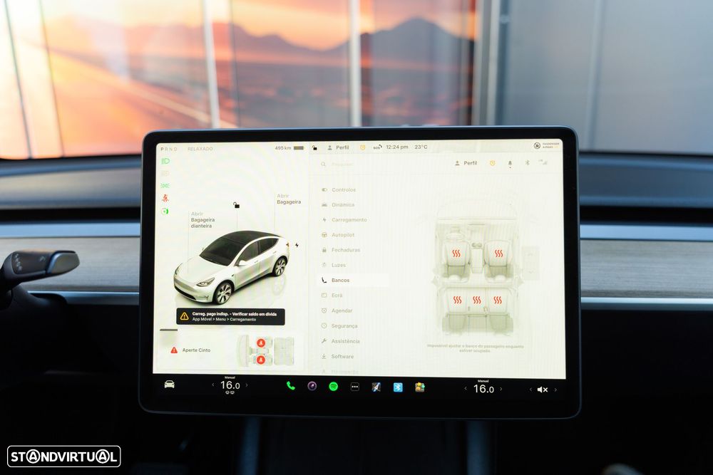Tesla Model Y Long Range Dual Motor AWD - 18
