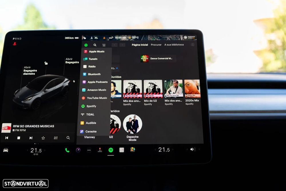 Tesla Model Y Long Range Dual Motor AWD - 26