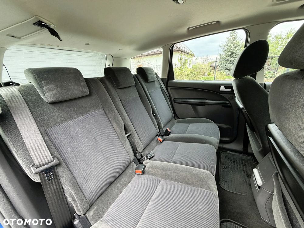 Ford C-MAX - 13
