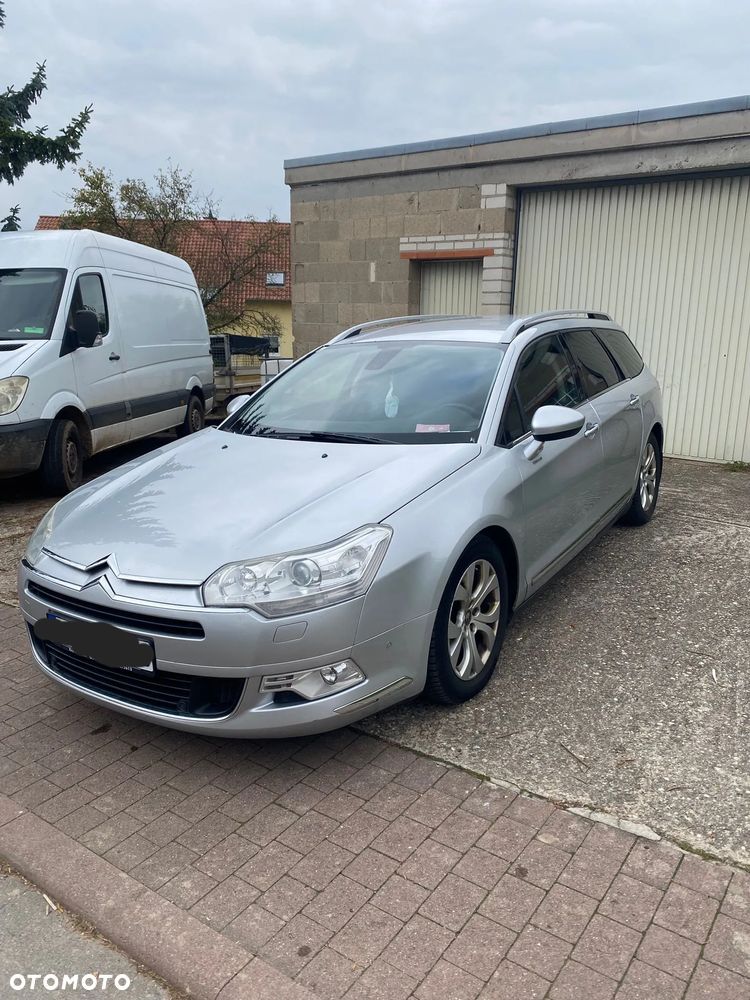 Citroën C5 Tourer HDi 135 FAP Exclusive - 2