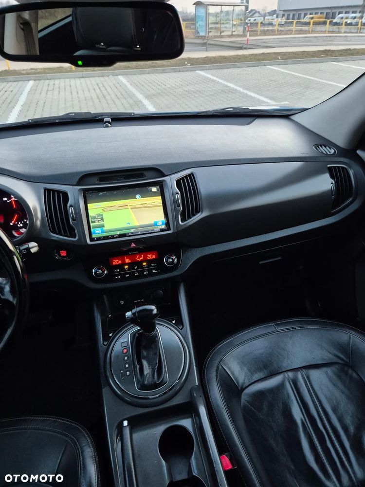 Kia Sportage 2.0 CVVT 4WD Automatik Fifa World Cup Ediition - 14