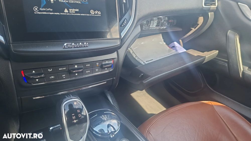 Maserati Ghibli - 25