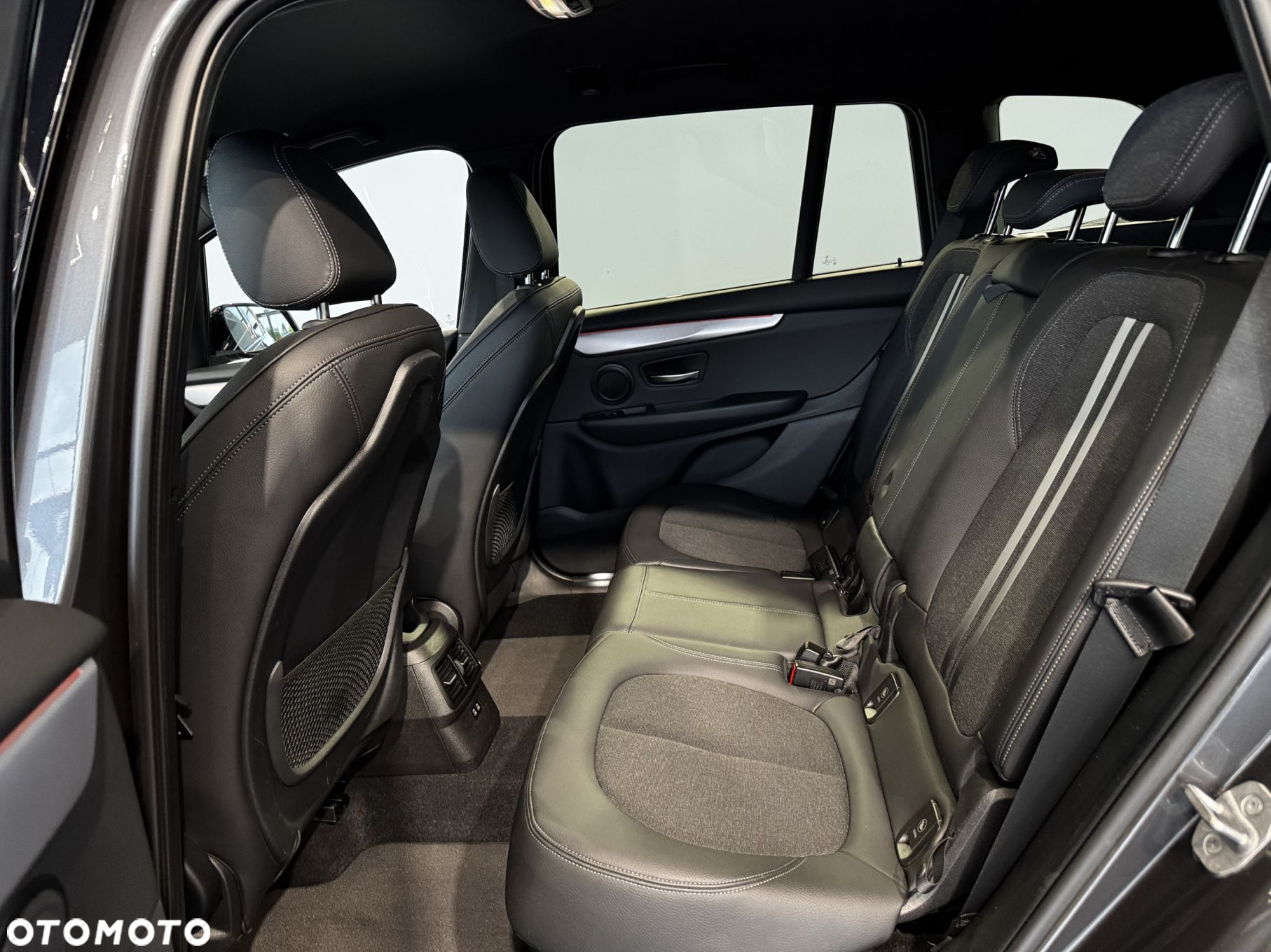 BMW Seria 2 - 16