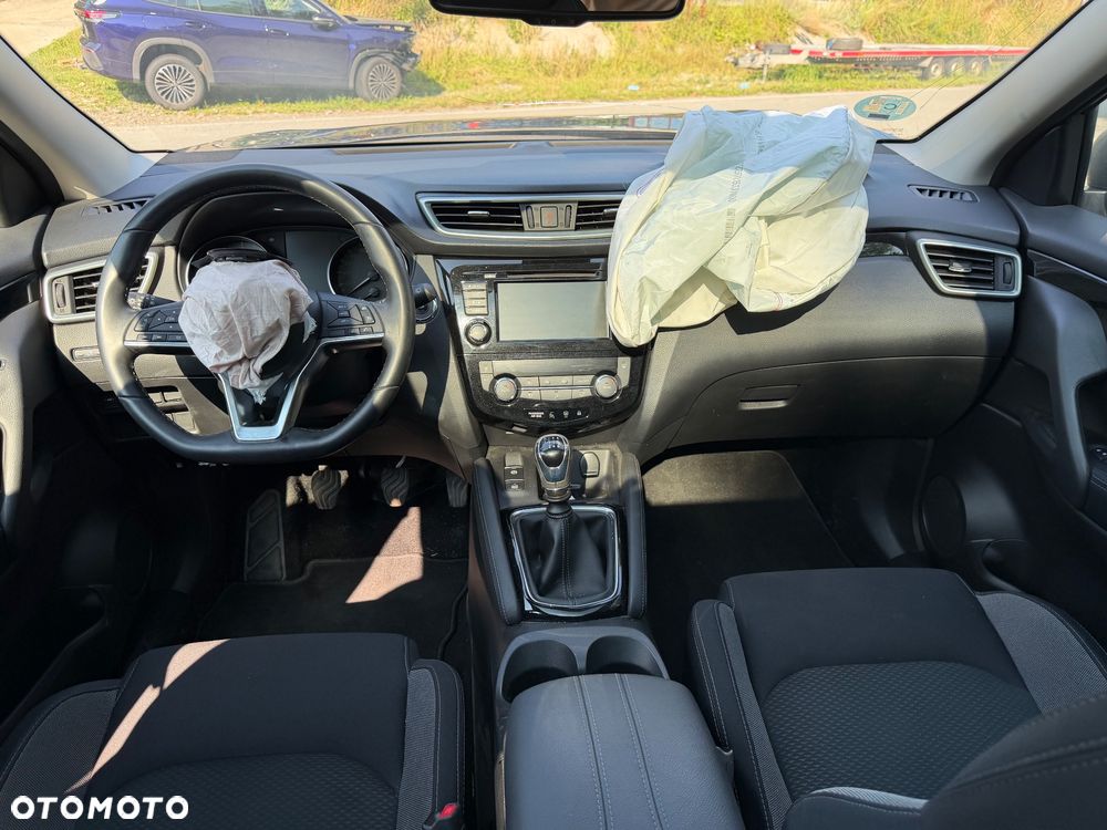 Nissan Qashqai 1.5 dCi N-Connecta - 9