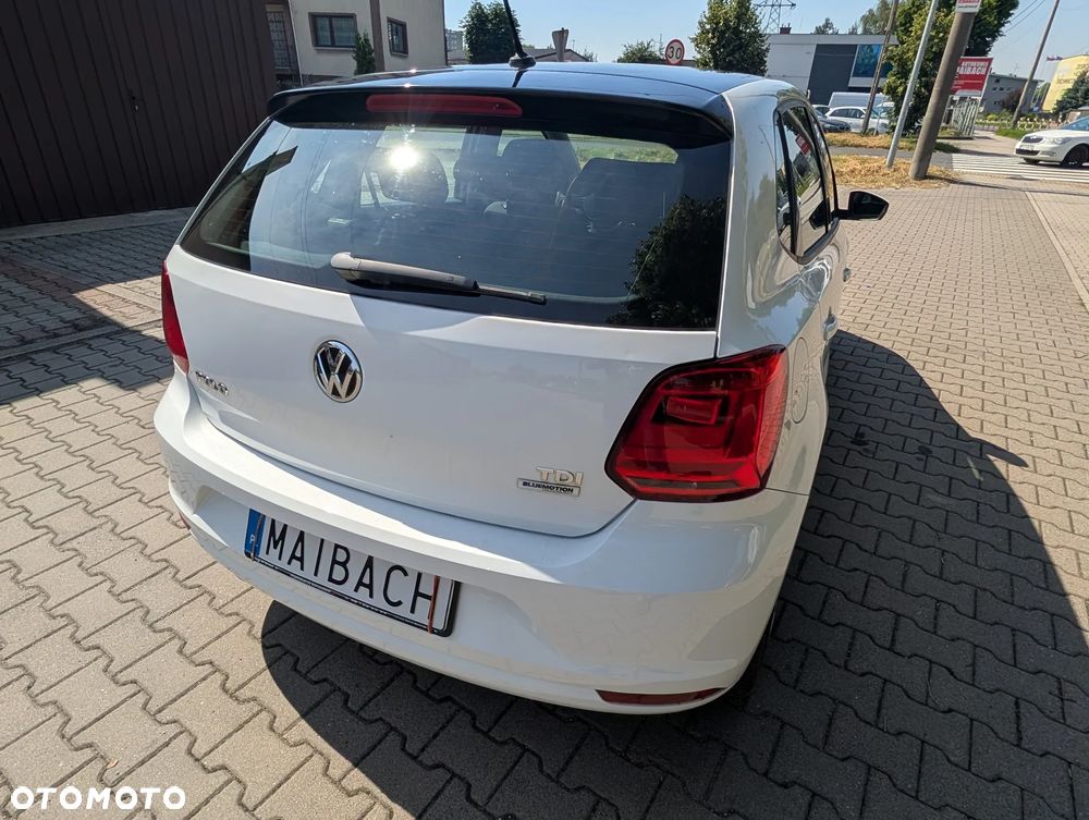 Volkswagen Polo 1.4 TDI (Blue Motion Technology) Comfortline - 11