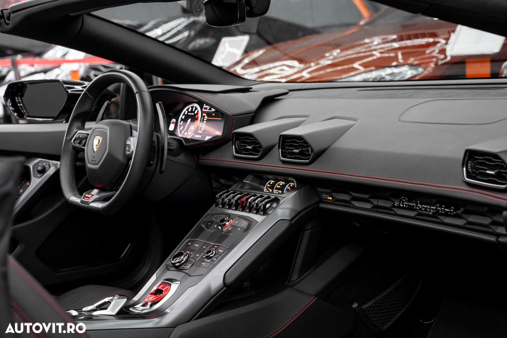 Lamborghini Huracan LP 610-4 Spyder - 10