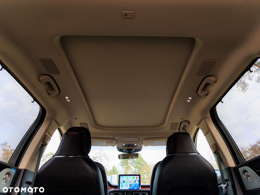 Lincoln Aviator - 28