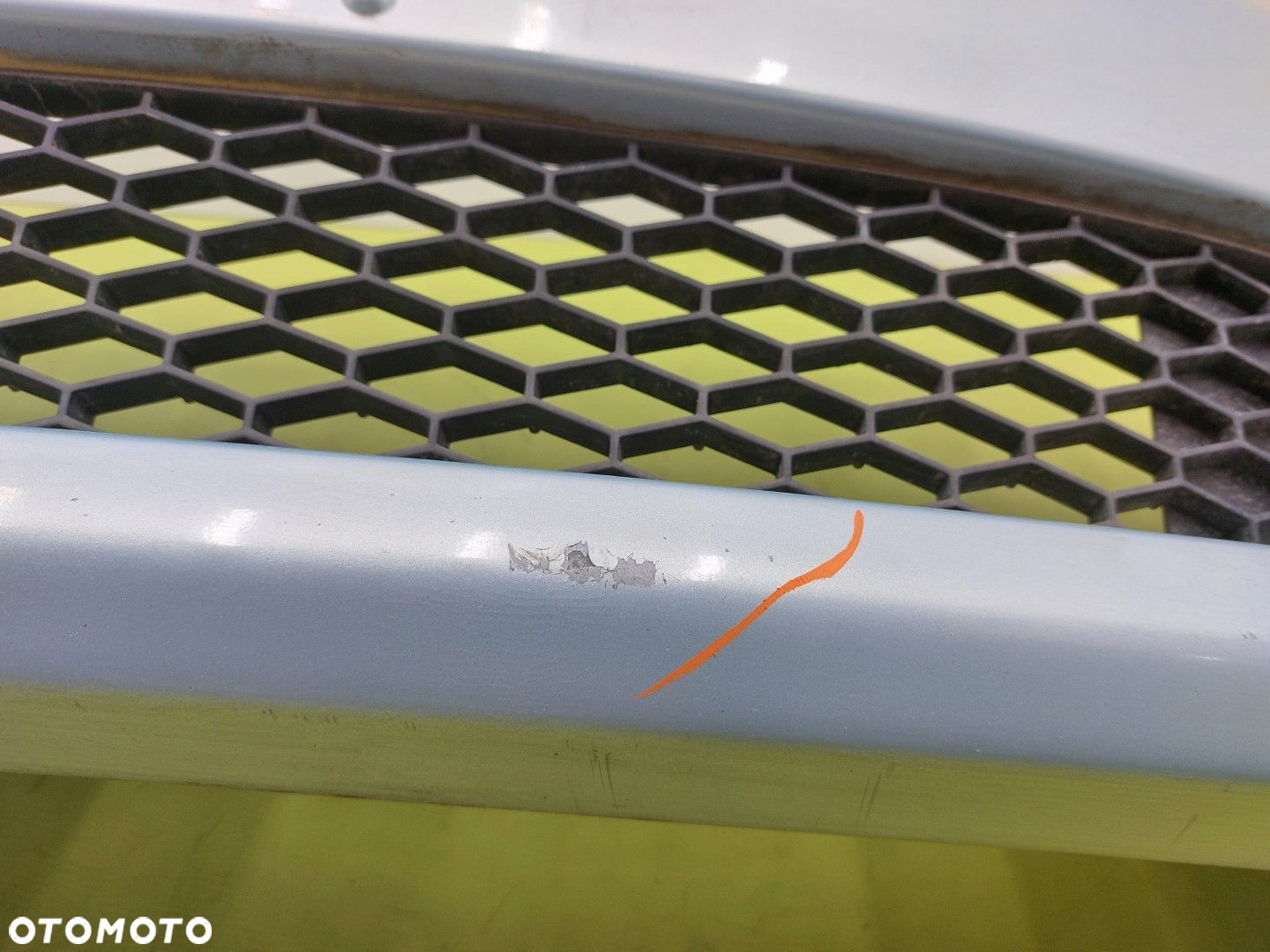 Zderzak przód przedni Toyota Aygo  I 2005-2014R LAK: 8R0 NIEBIESKI - 3