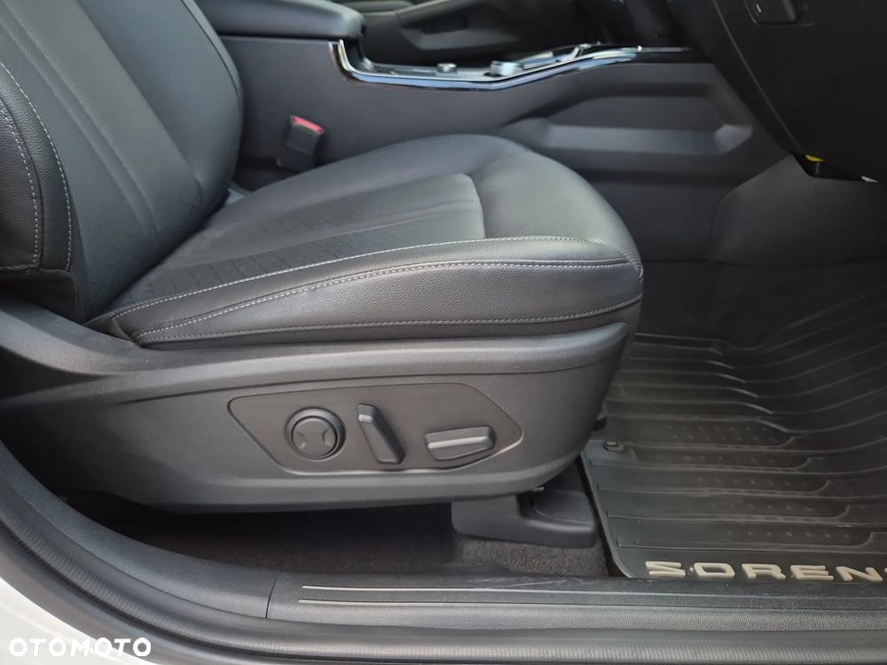 Kia Sorento 1.6 T-GDI HEV Prestige Line - 40