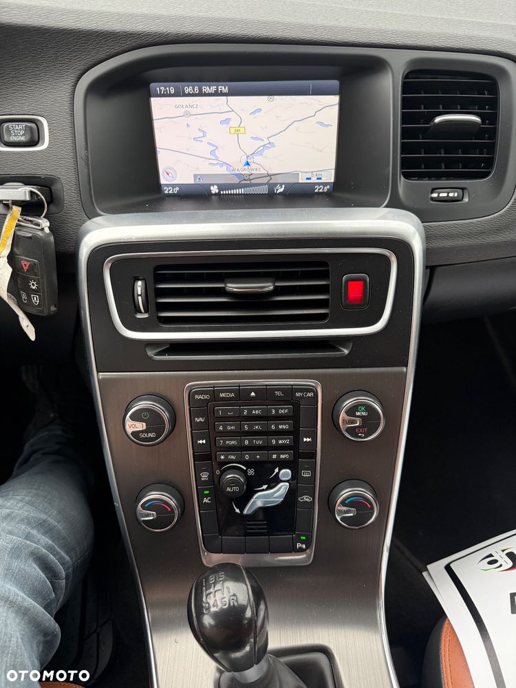 Volvo V60 - 37