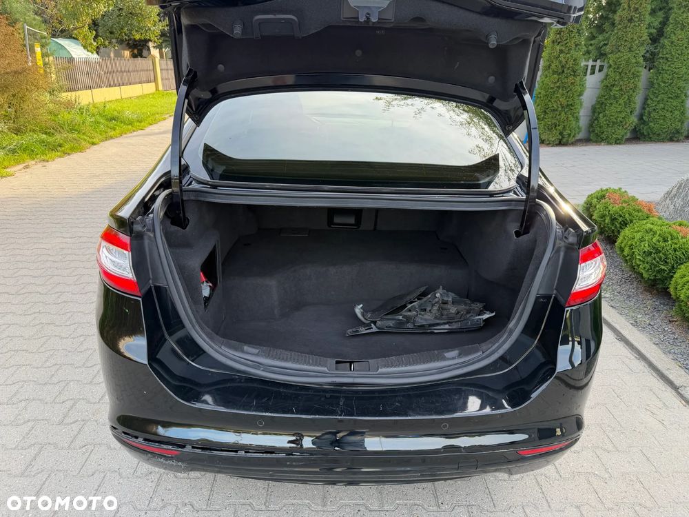 Ford Mondeo 2.0 Hybrid Executive - 19