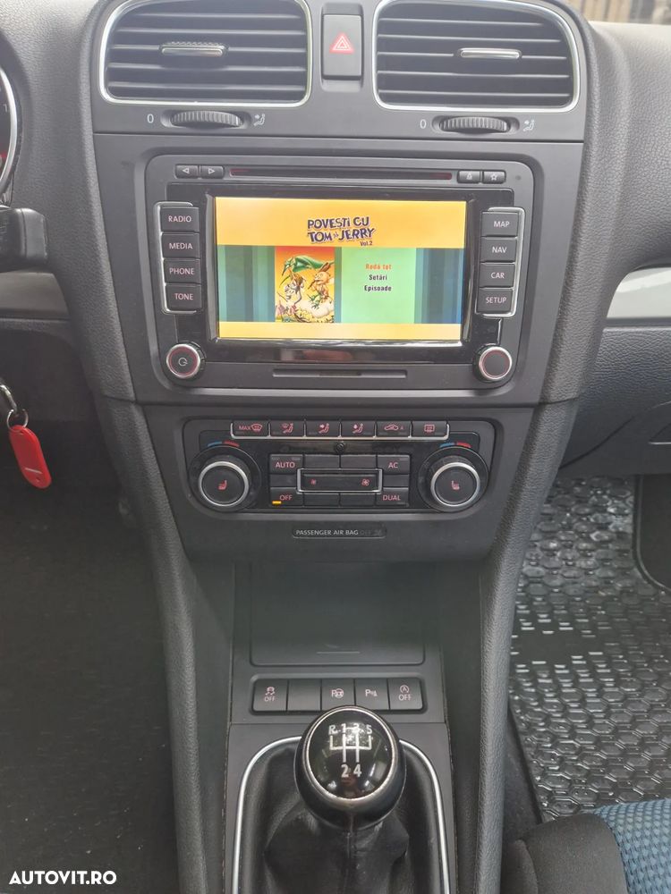 Volkswagen Golf 1.6 TDI BlueMotion Technology DPF Trendline - 3