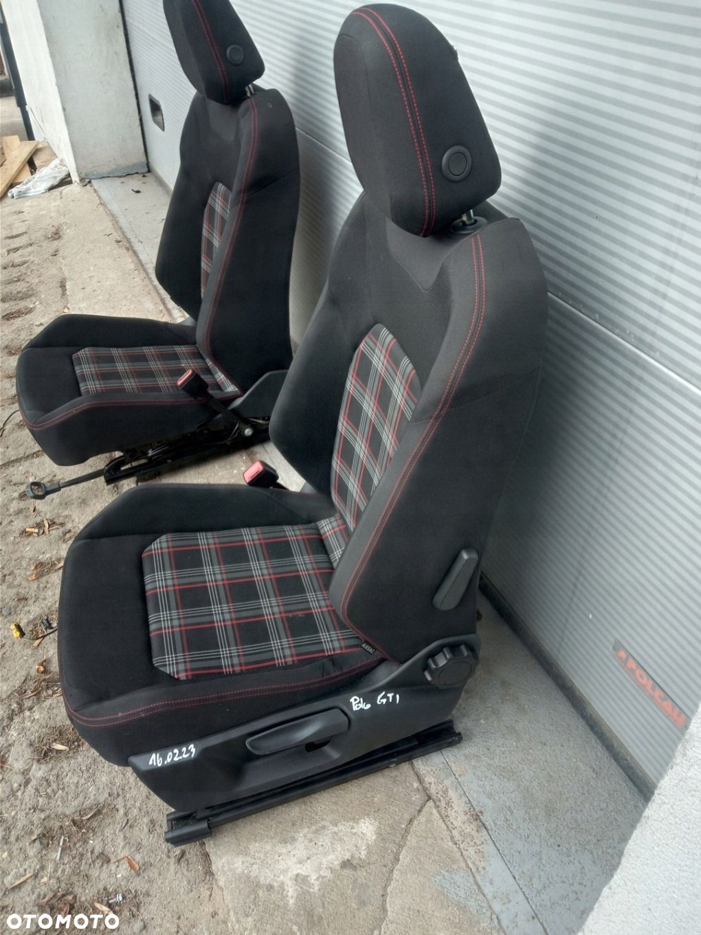 VW POLO 2G GTI FOTELE PRZÓD TYŁ KANAPA 2019 ROK 5- DRZWI 5D - 13