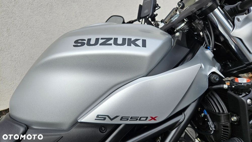 Suzuki SV - 14