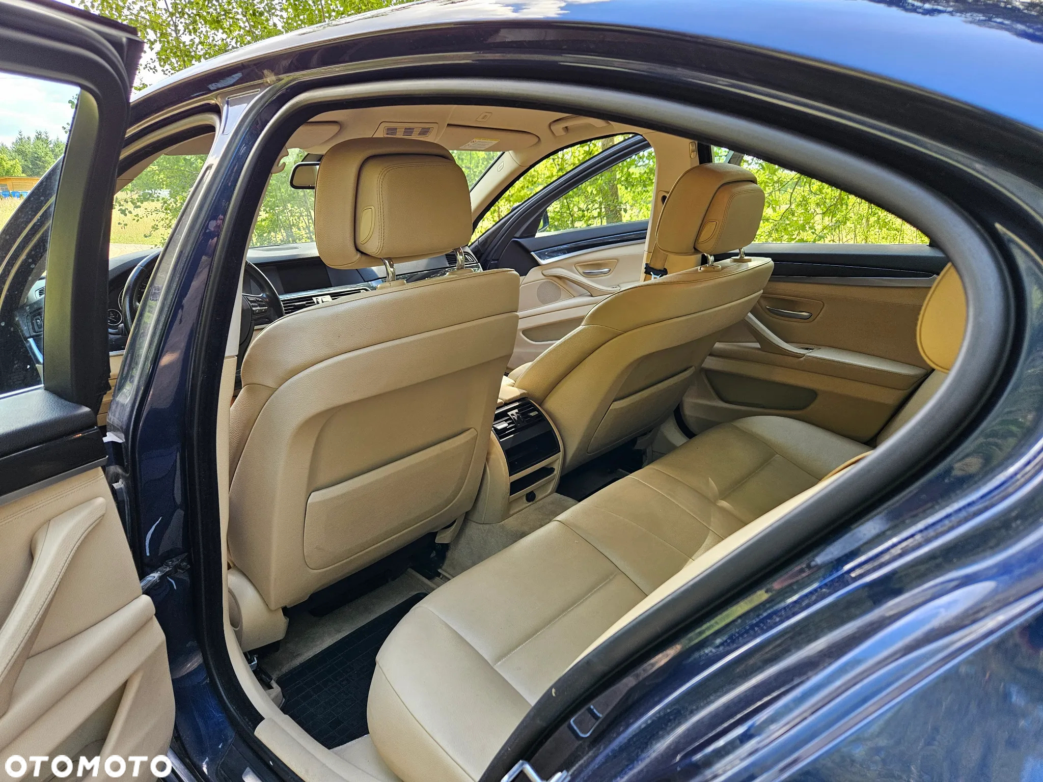 BMW Seria 5 520d - 13