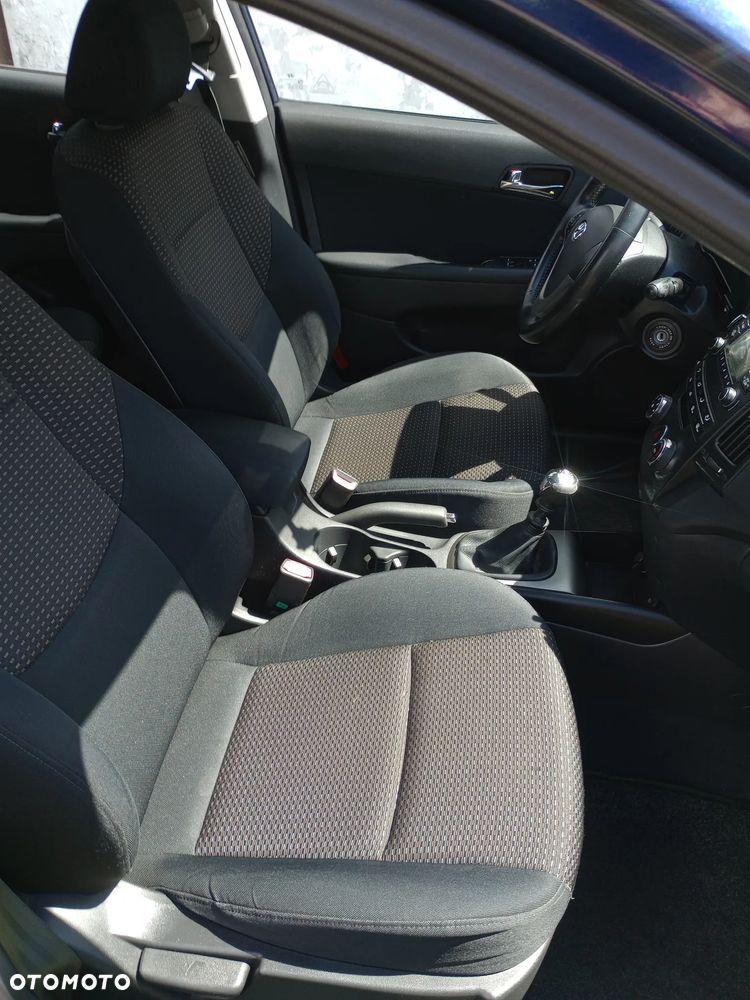 Hyundai i30 1.6 CRDi Classic - 6