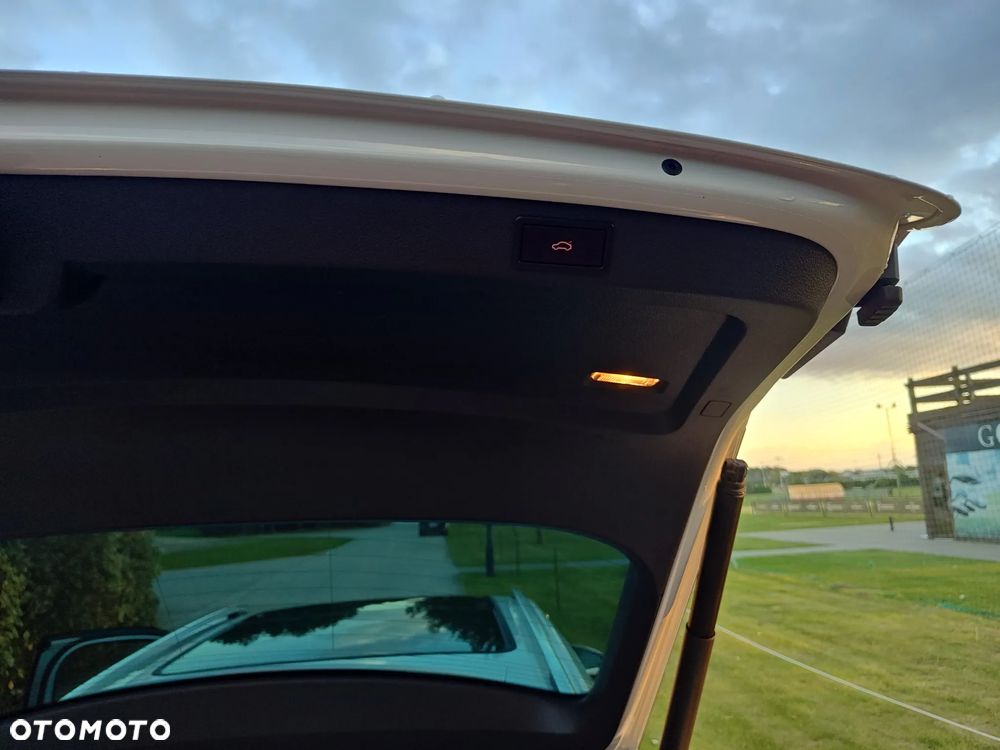 Skoda Superb 1.5 TSI Style DSG - 19