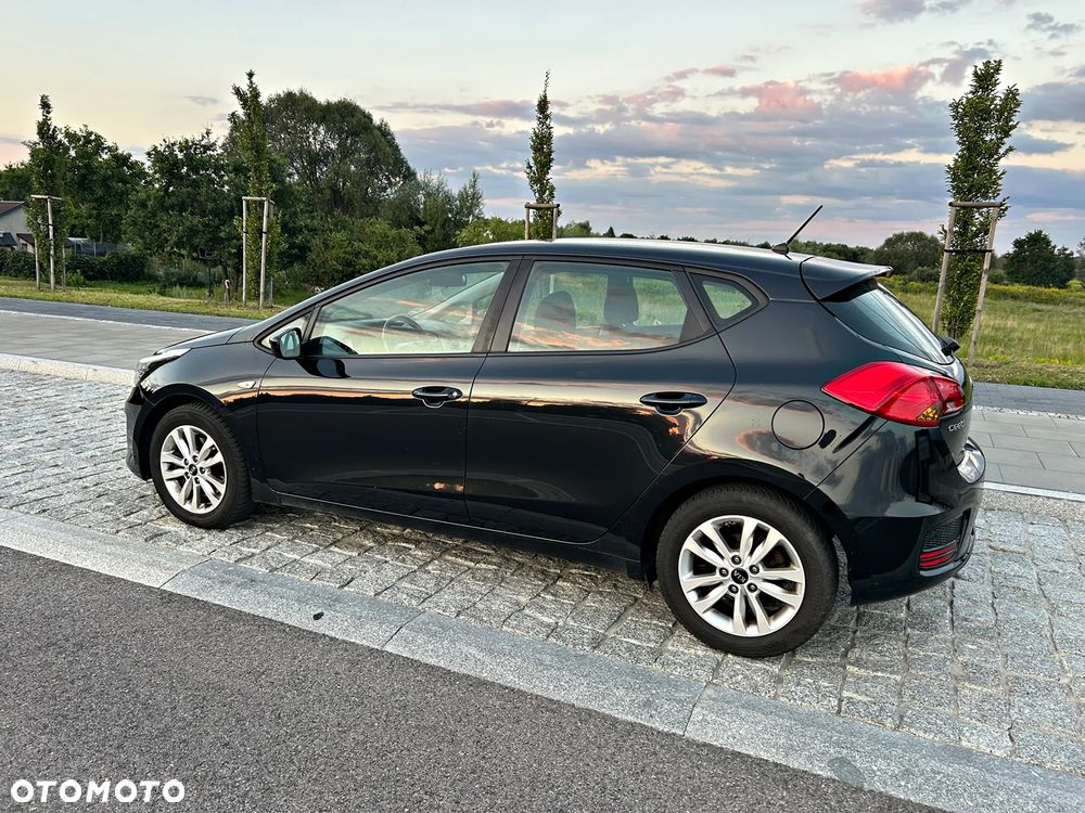 Kia Ceed 1.4 L Business Line - 4