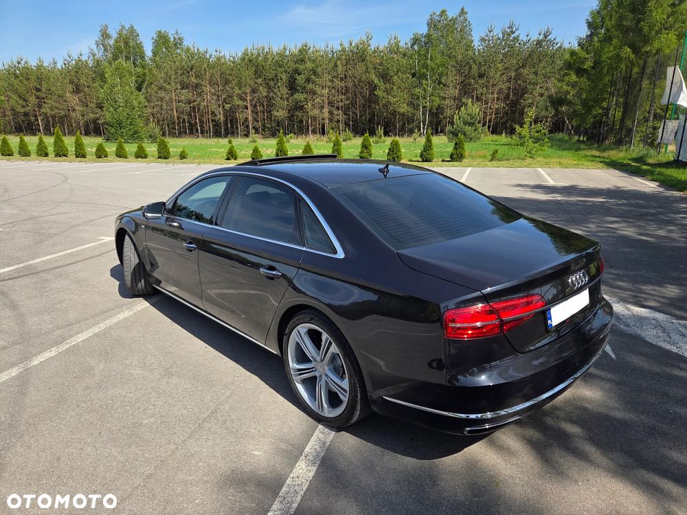 Audi A8 2014 photo 5