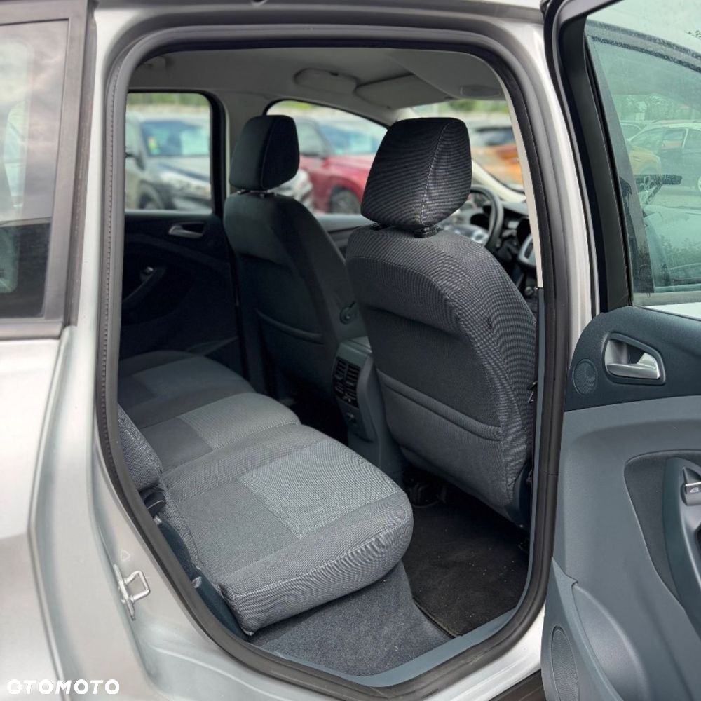 Ford C-MAX - 33