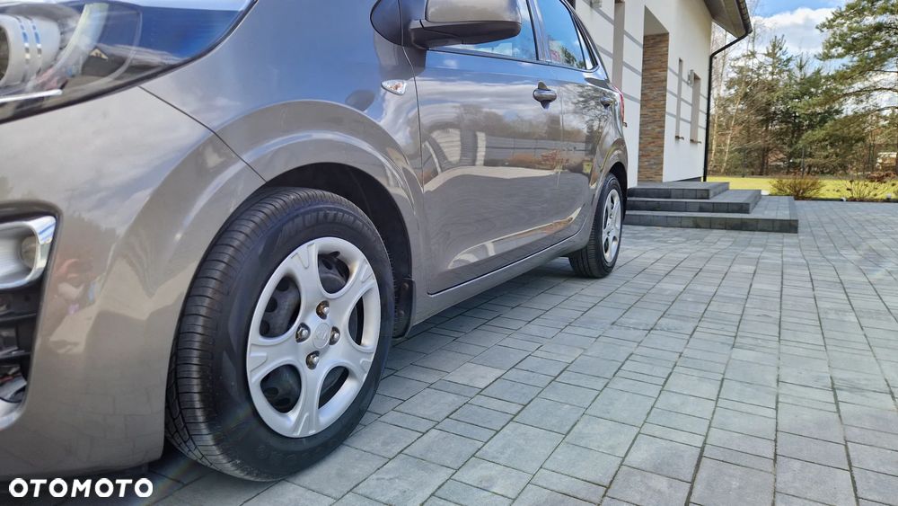 Kia Picanto 1.0 L - 13