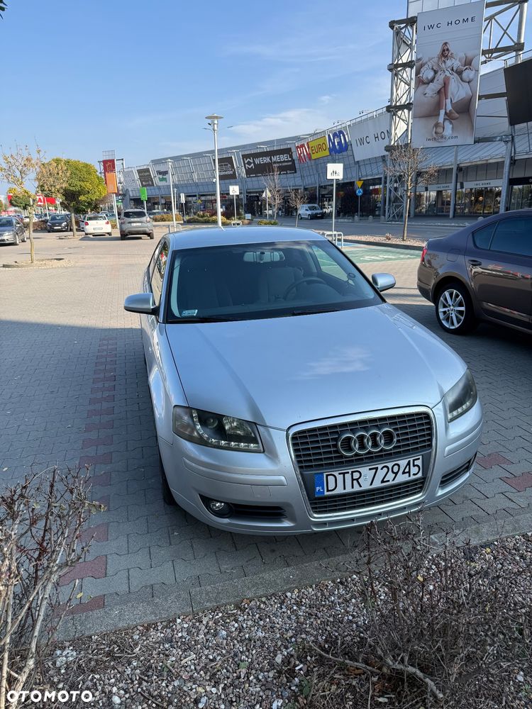 Audi A3 Sportback - 1