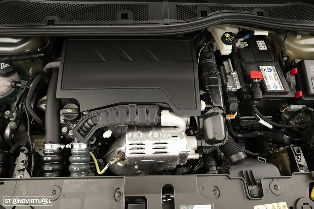 Peugeot 208 1.2 PureTech Style - 23