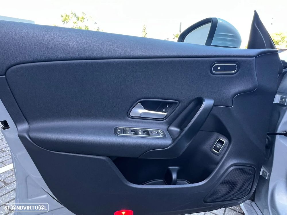 Mercedes-Benz CLA 180 d — photo 4