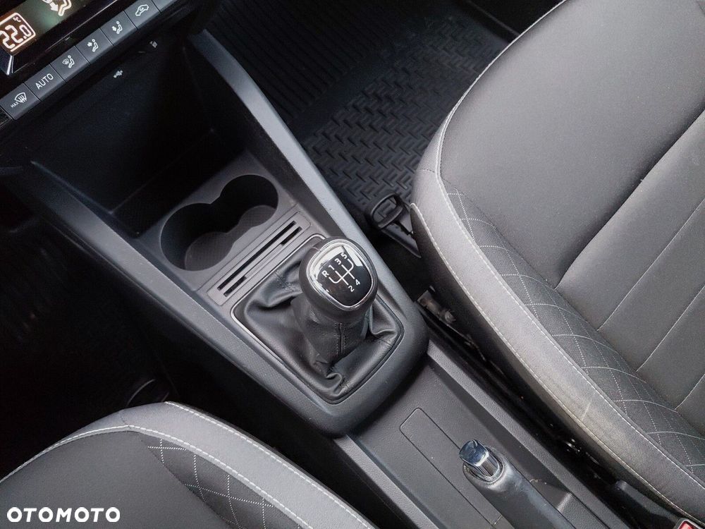 Skoda Fabia 1.0 TSI Ambition - 25