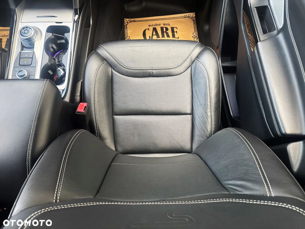 Ford Explorer 3.0 EcoBoost PHEV 4WD ST-Line - 27