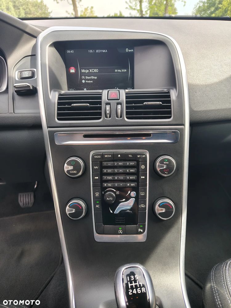 Volvo XC 60 - 8