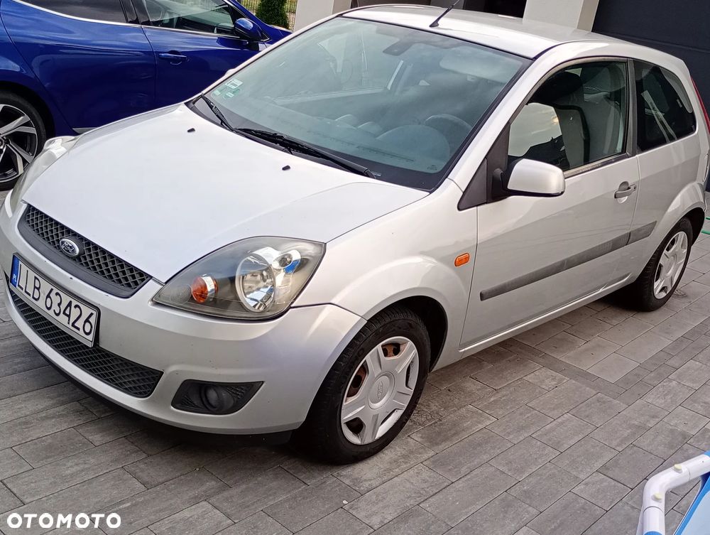Ford Fiesta - 7