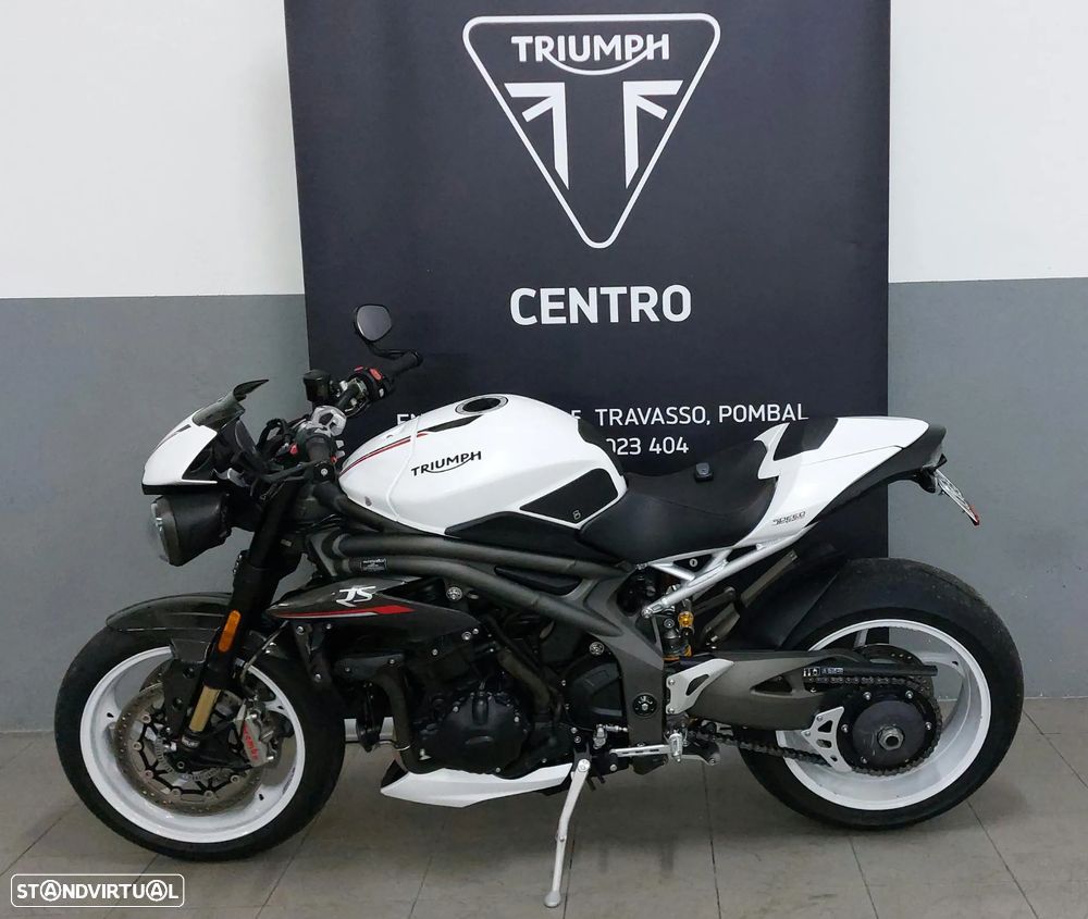 Triumph Speed Triple 1050 RS - 2