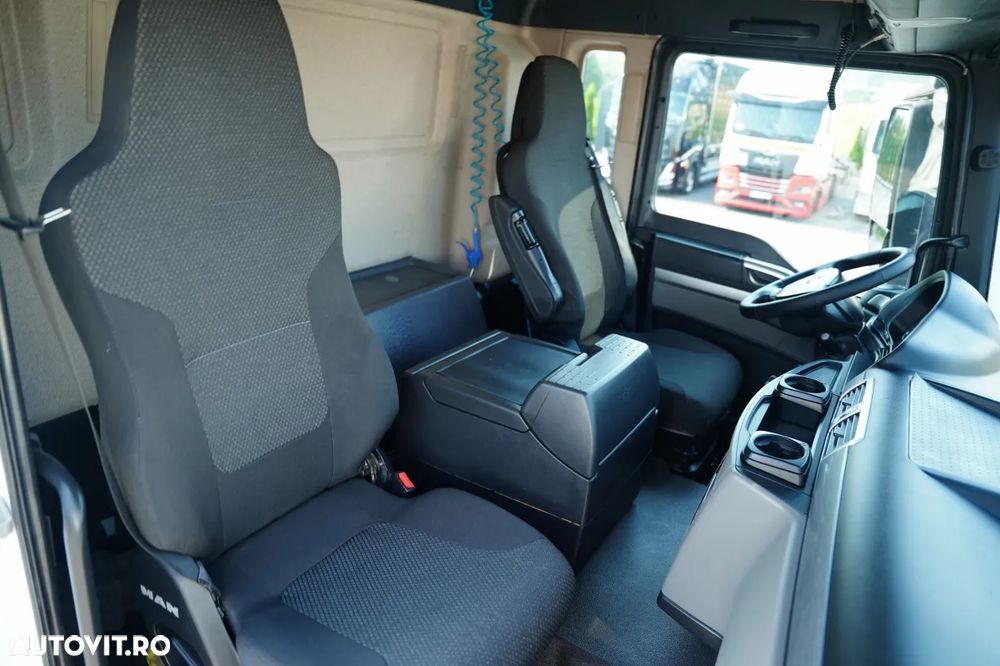 MAN TGS 35.420 / 8X4 / BASCULATOR 2 LATURĂ / MEILLER KIPPER / HYDROBRA / AUTOMAT / EURO 6 - 36