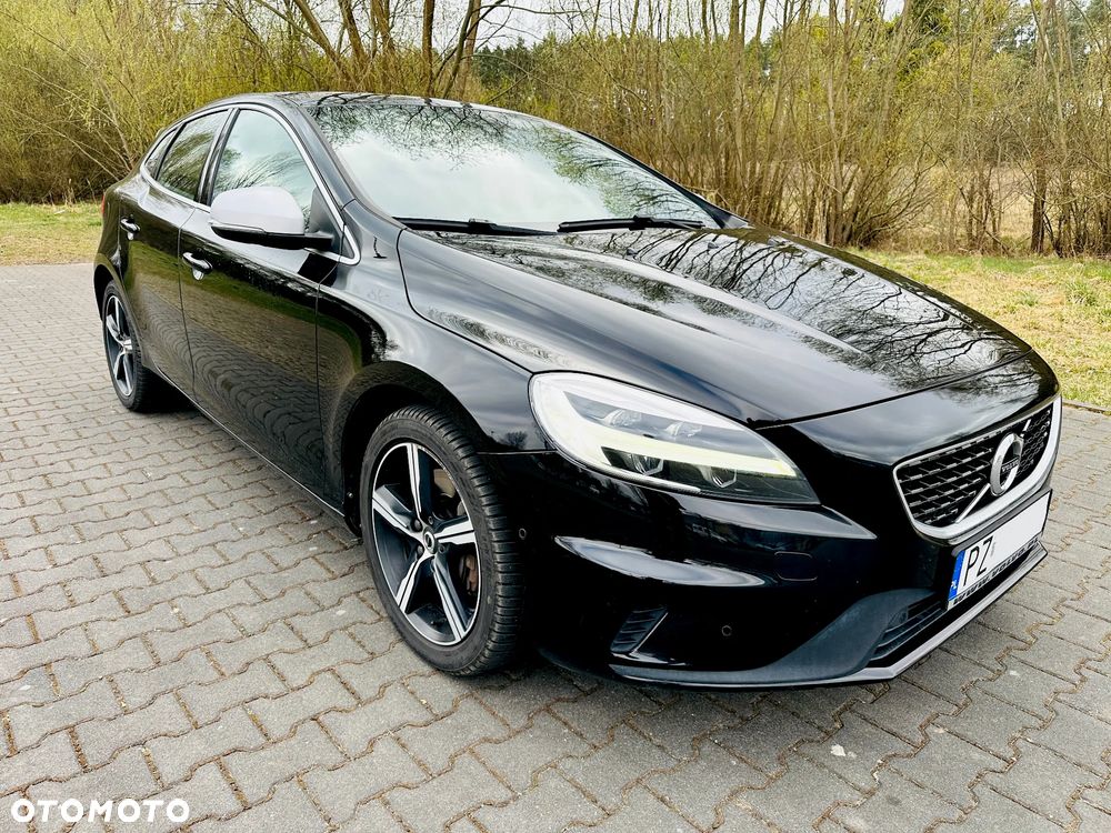 Volvo V40 T3 Drive-E R-Design Momentum - 3