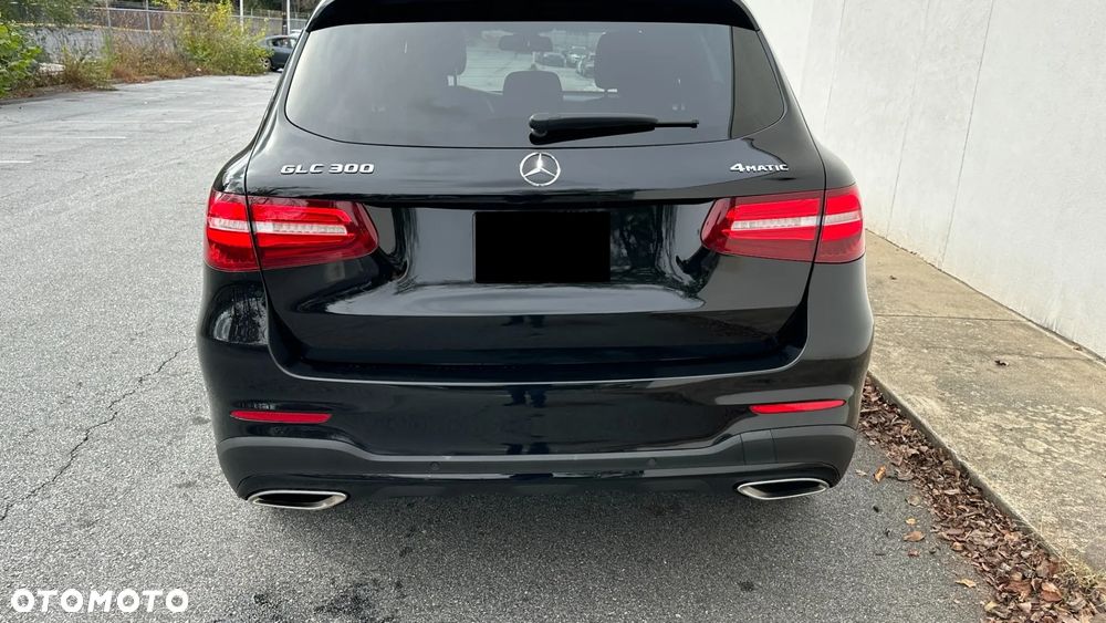 Mercedes-Benz GLC 300 4Matic 9G-TRONIC - 6
