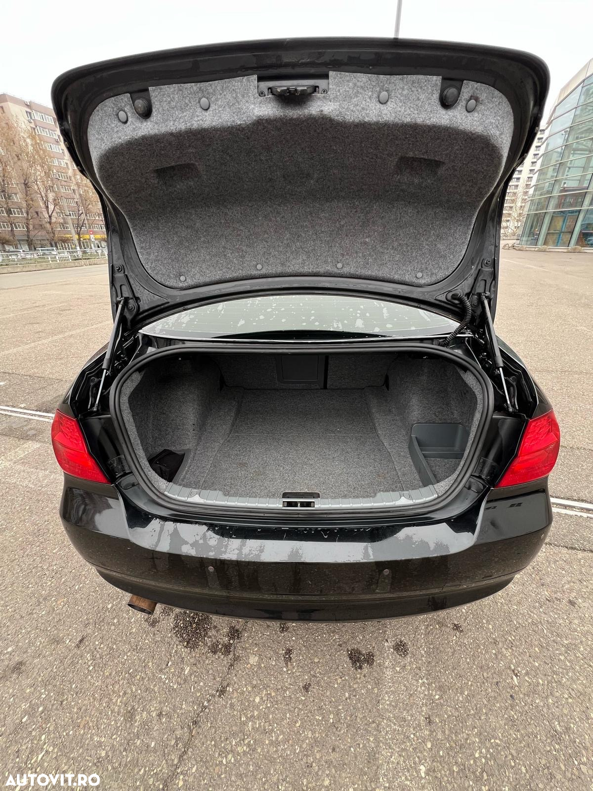 BMW Seria 3 - 13