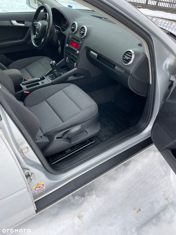 Audi A3 Sportback 1.6 Ambition - 34