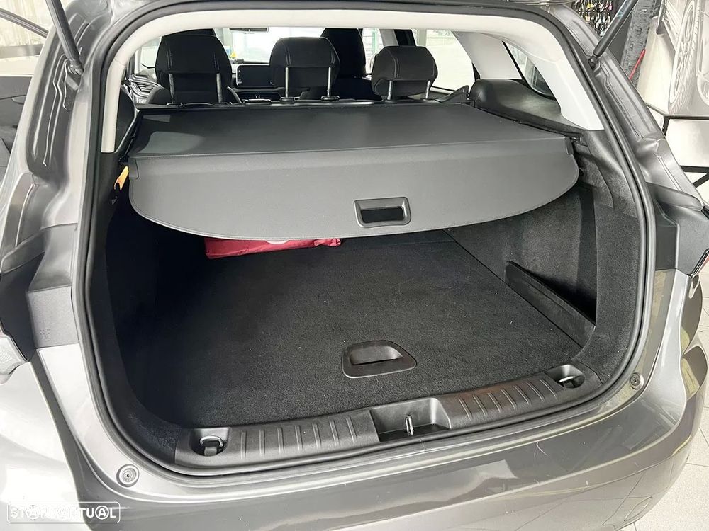 Fiat Tipo Station Wagon 1.3 M-Jet Lounge - 20