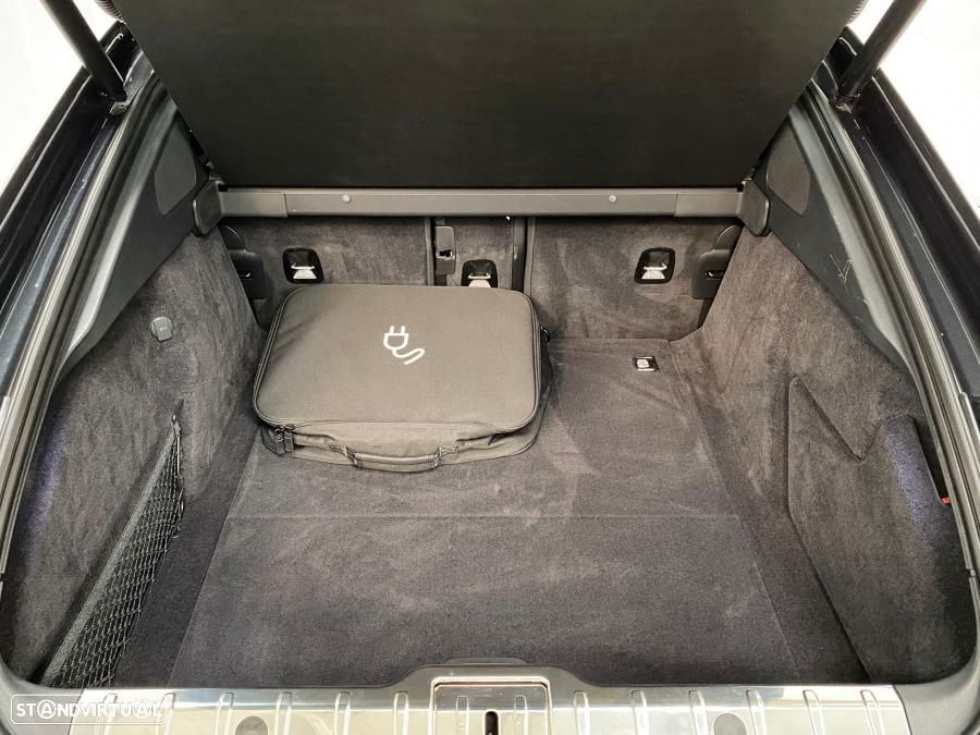 Porsche Panamera 4 E-Hybrid Platinum Edition - 58