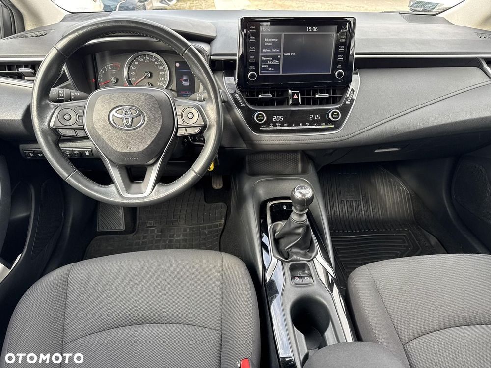 Toyota Corolla - 13