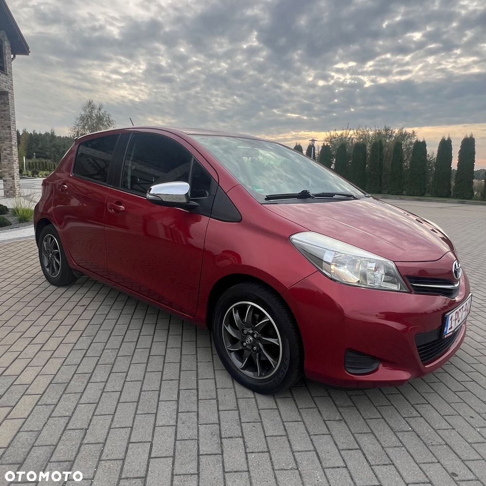 Toyota Yaris 1.33 VVT-i Executive - 4