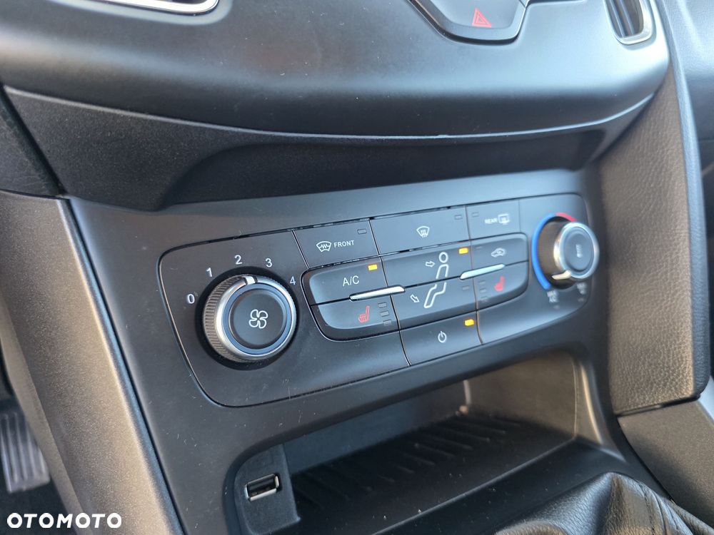 Ford Focus 1.0 EcoBoost Edition - 21
