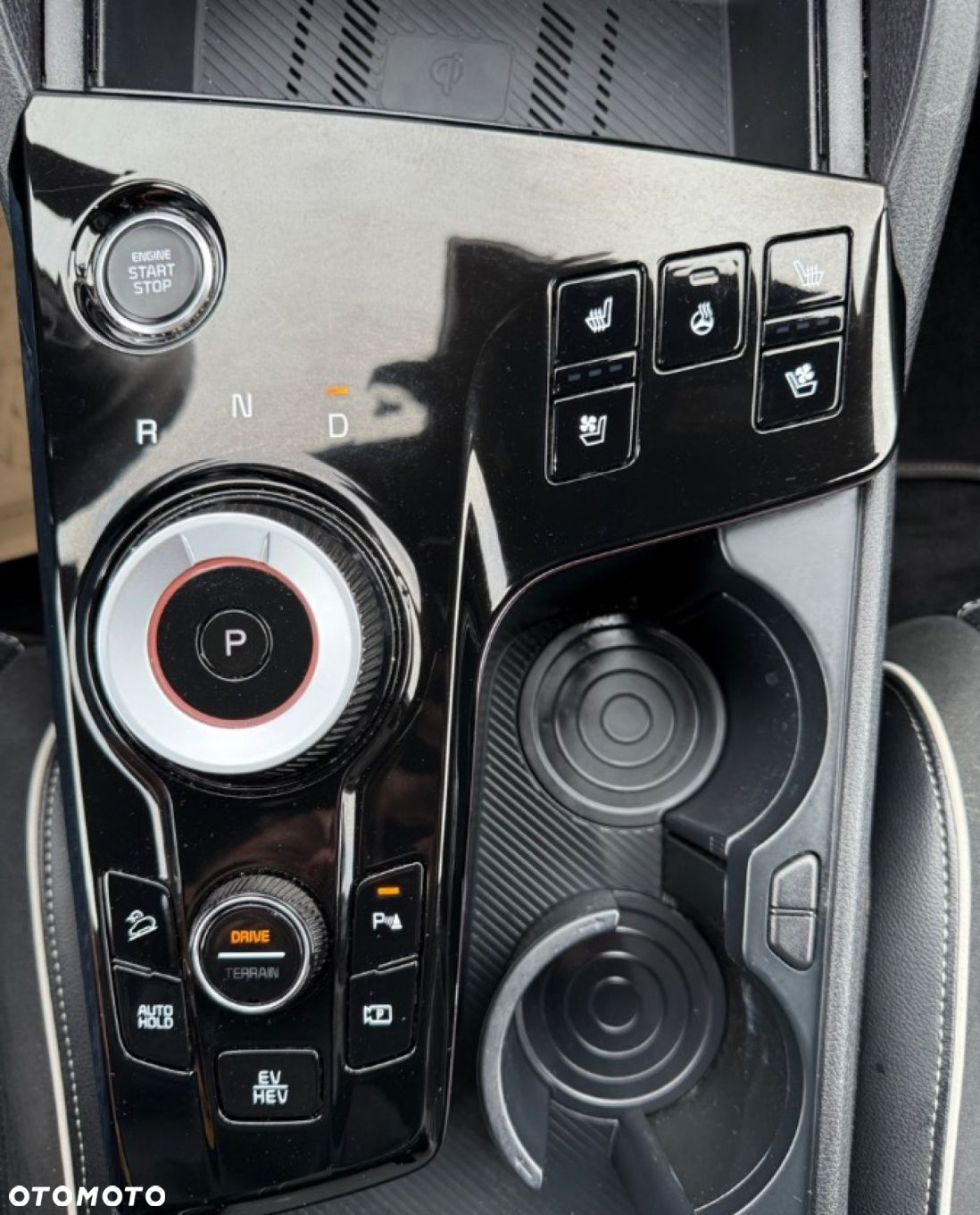 Kia Sportage - 10