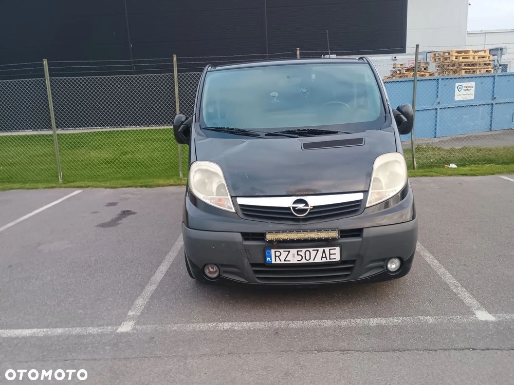 Opel Vivaro - 4