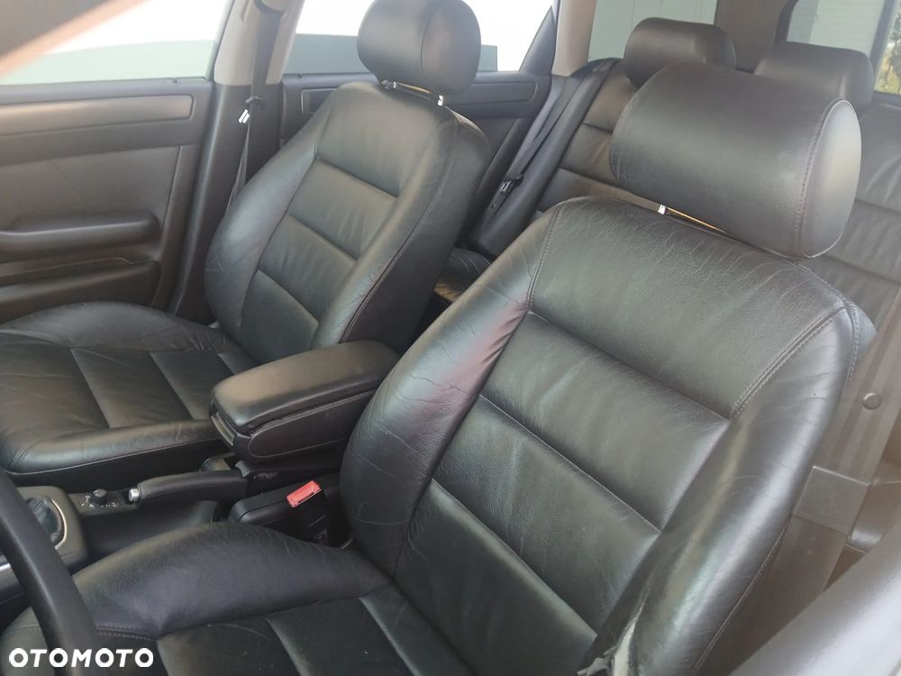 Audi A6 Avant 1.8T - 14