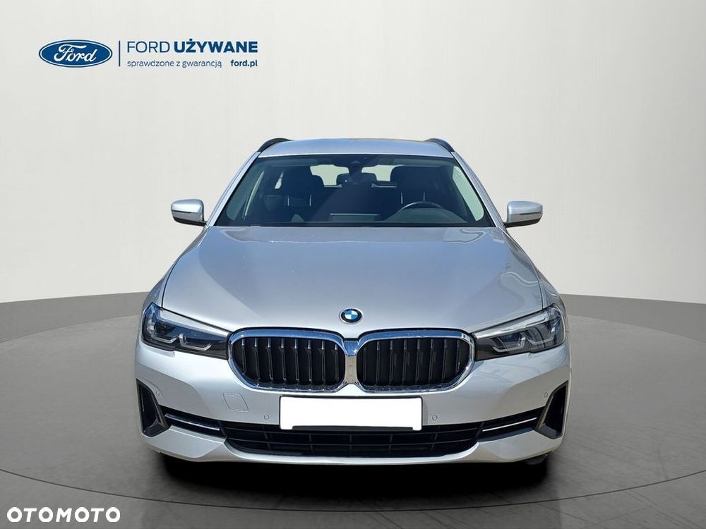 BMW Seria 5 530d mHEV - 2