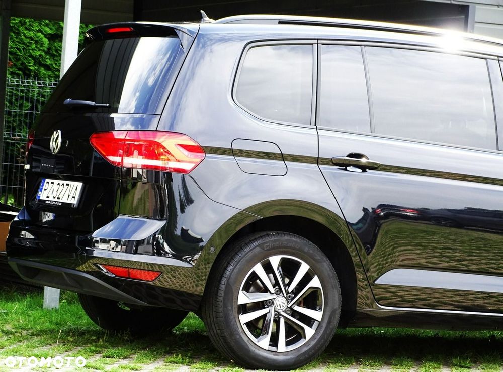 Volkswagen Touran - 9