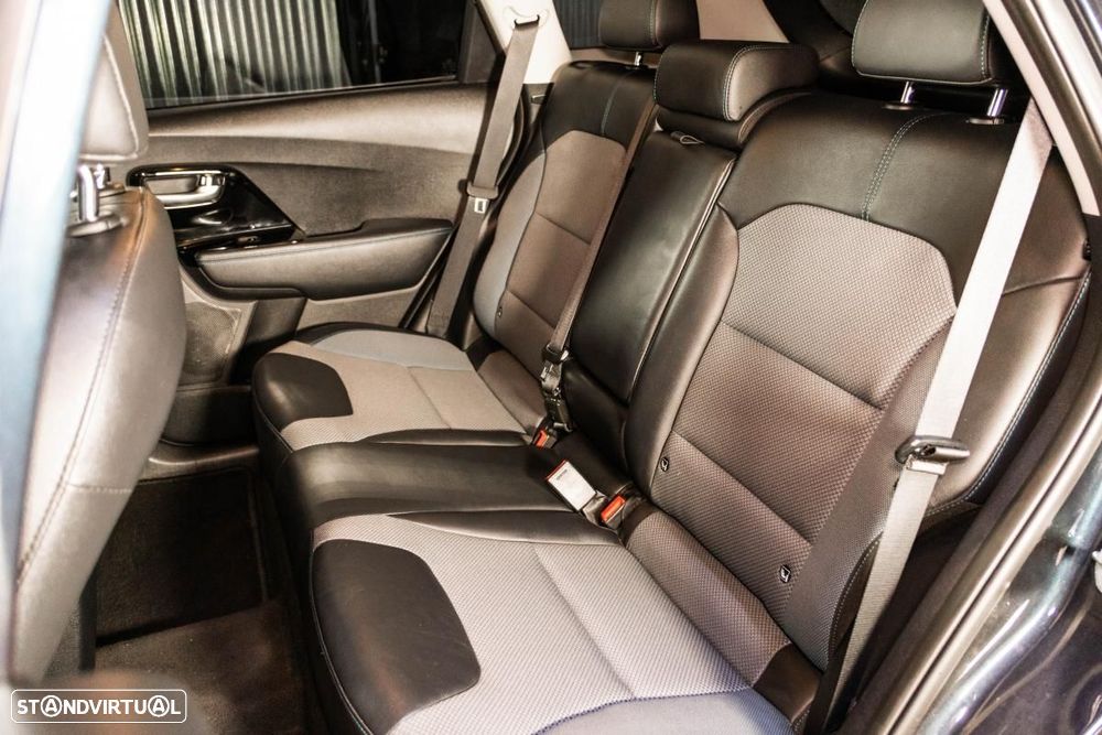 Kia e-Niro 64kWh - 38