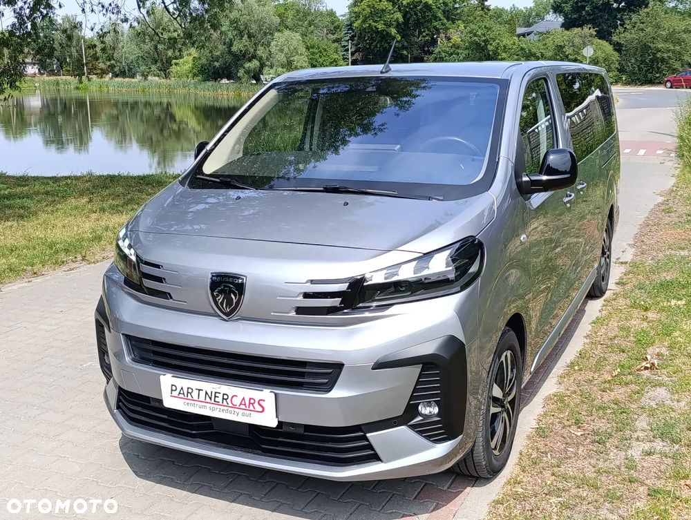 Peugeot Traveller 2.0 BlueHDi Long Business EAT8 - 1